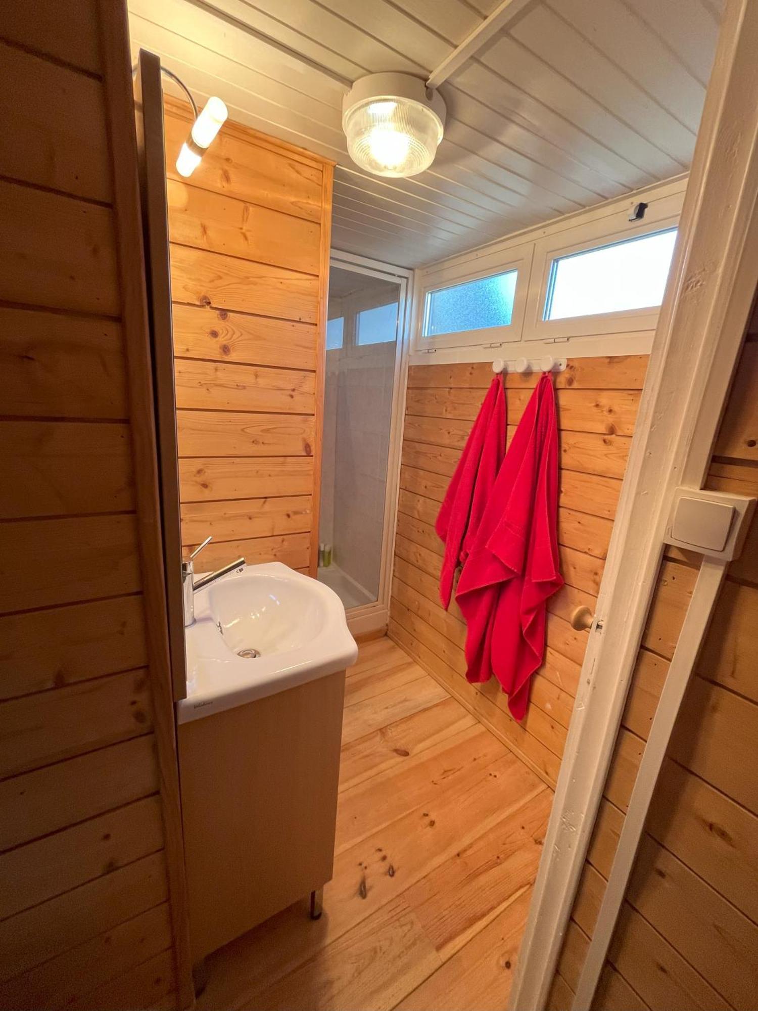 Chalet Des Myrtilles - Chalet Cosy Avec Vue Arette Exterior foto