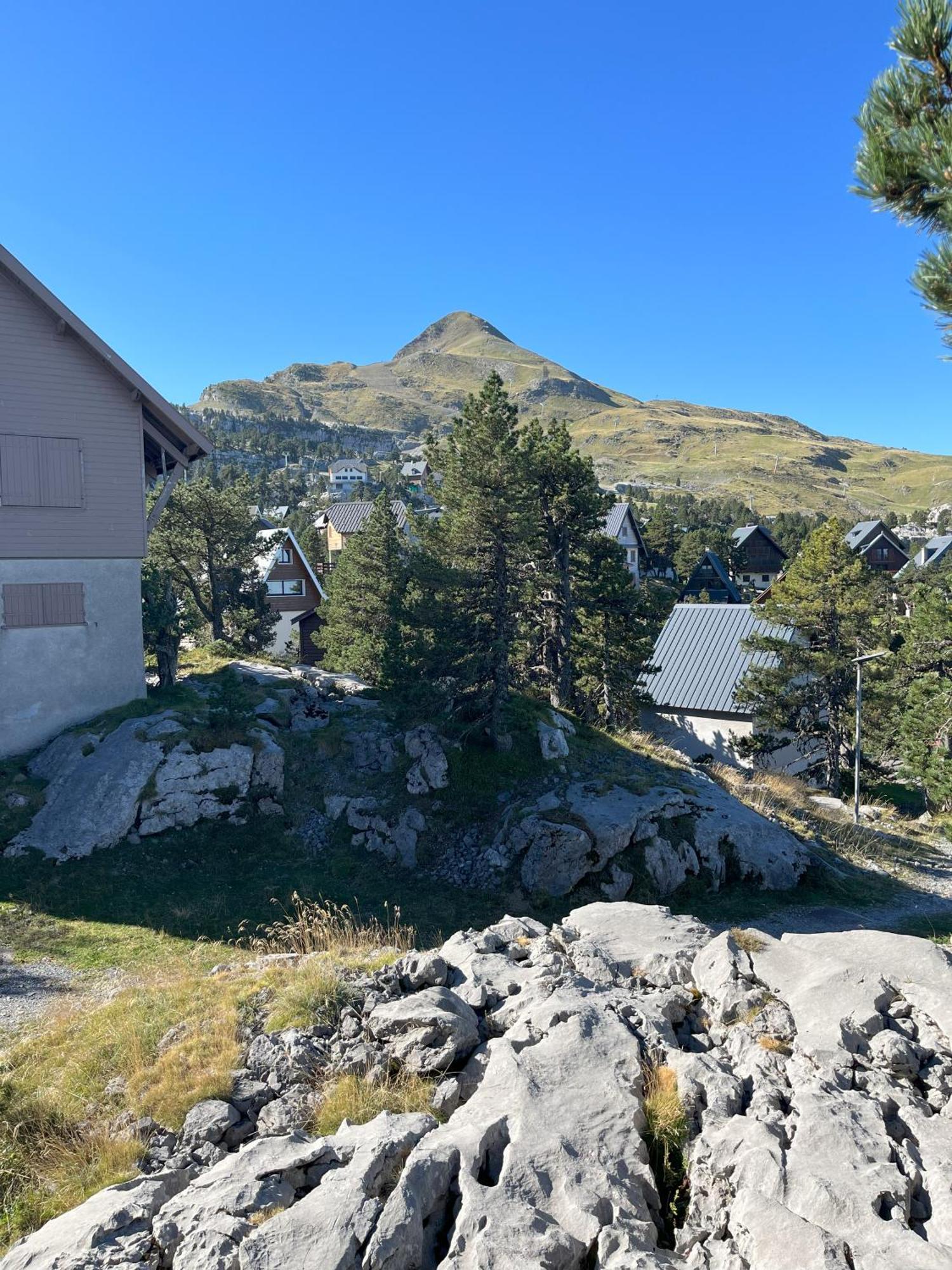 Chalet Des Myrtilles - Chalet Cosy Avec Vue Arette Exterior foto