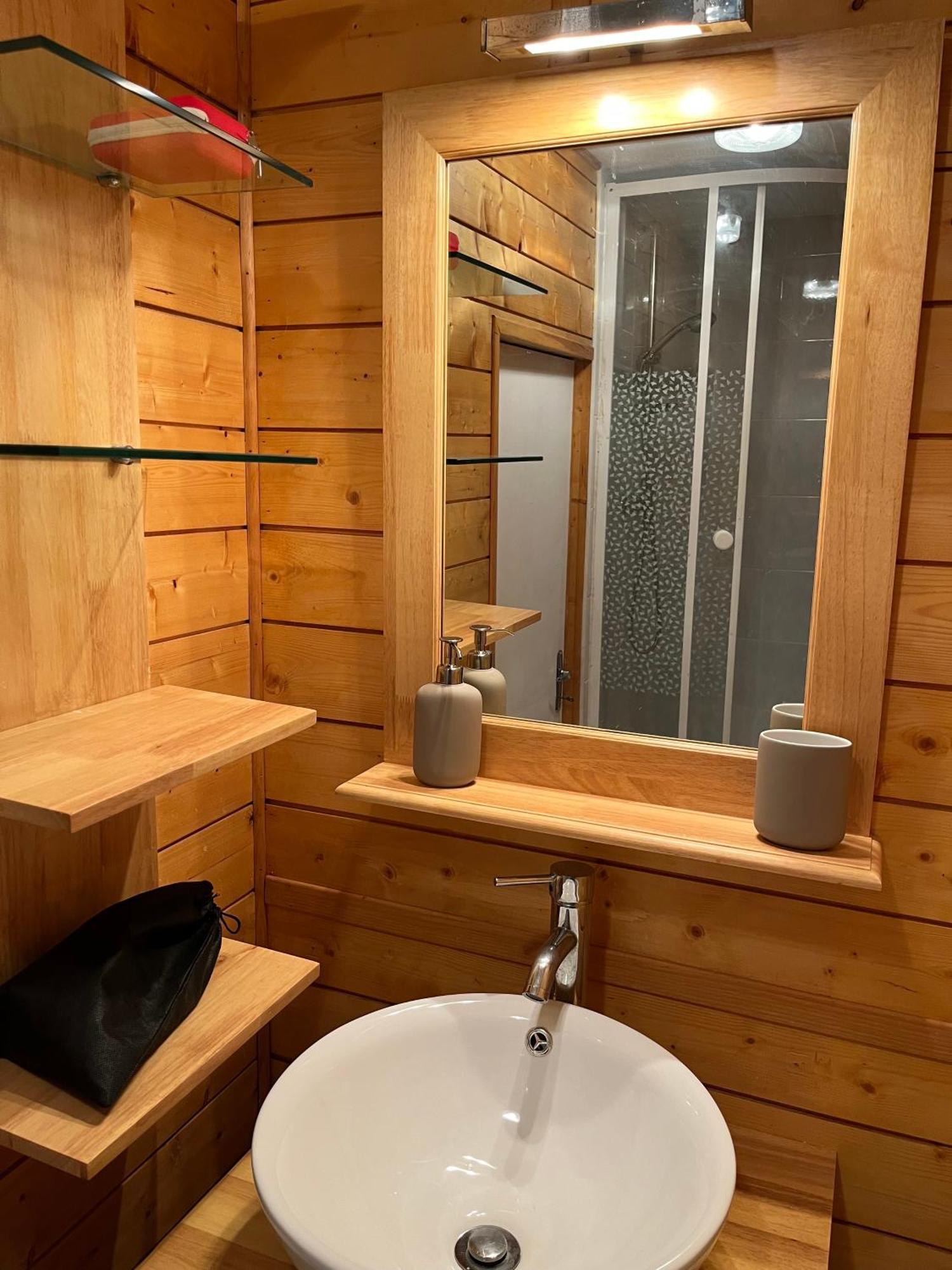 Chalet Des Myrtilles - Chalet Cosy Avec Vue Arette Exterior foto