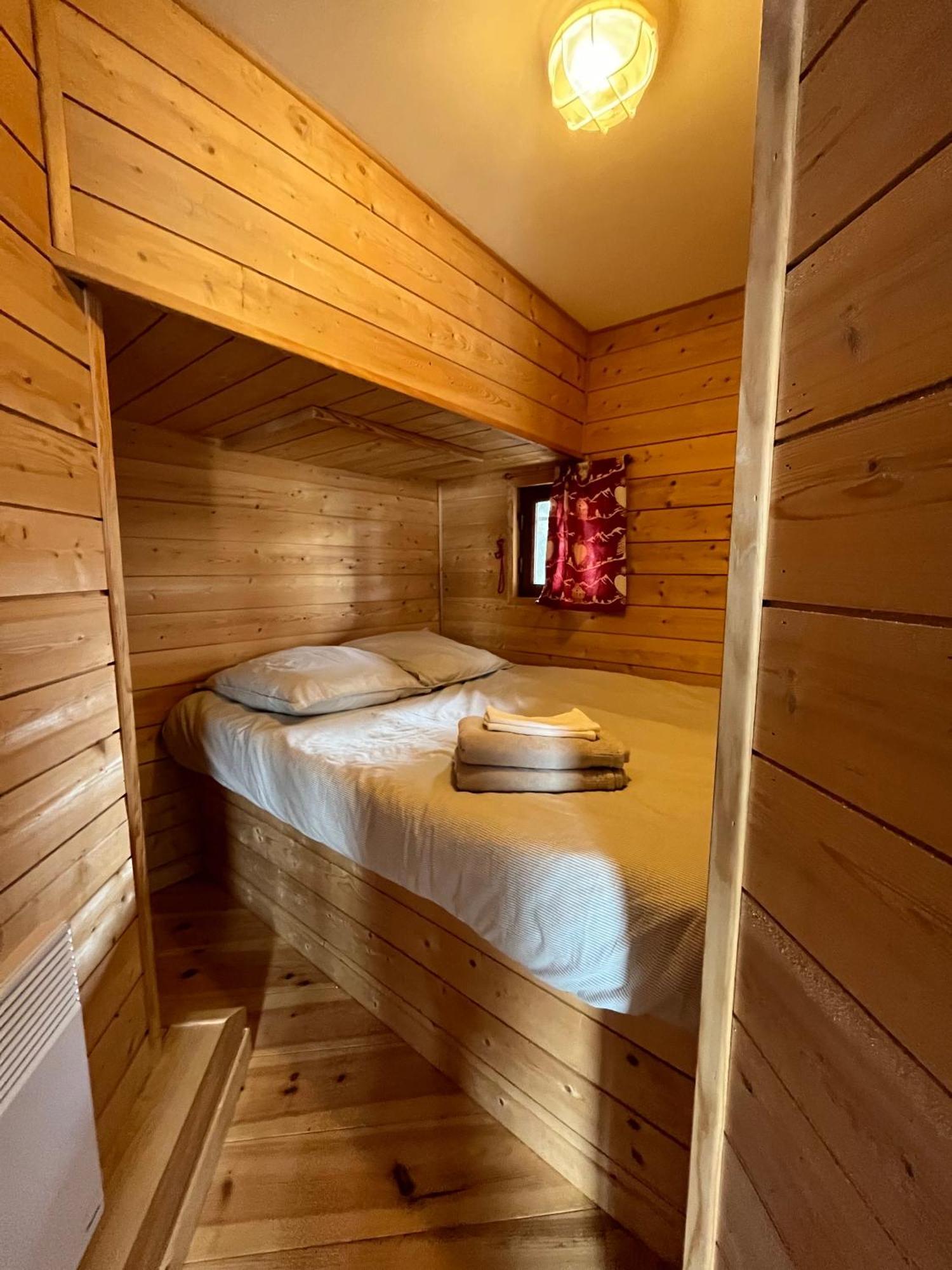 Chalet Des Myrtilles - Chalet Cosy Avec Vue Arette Exterior foto